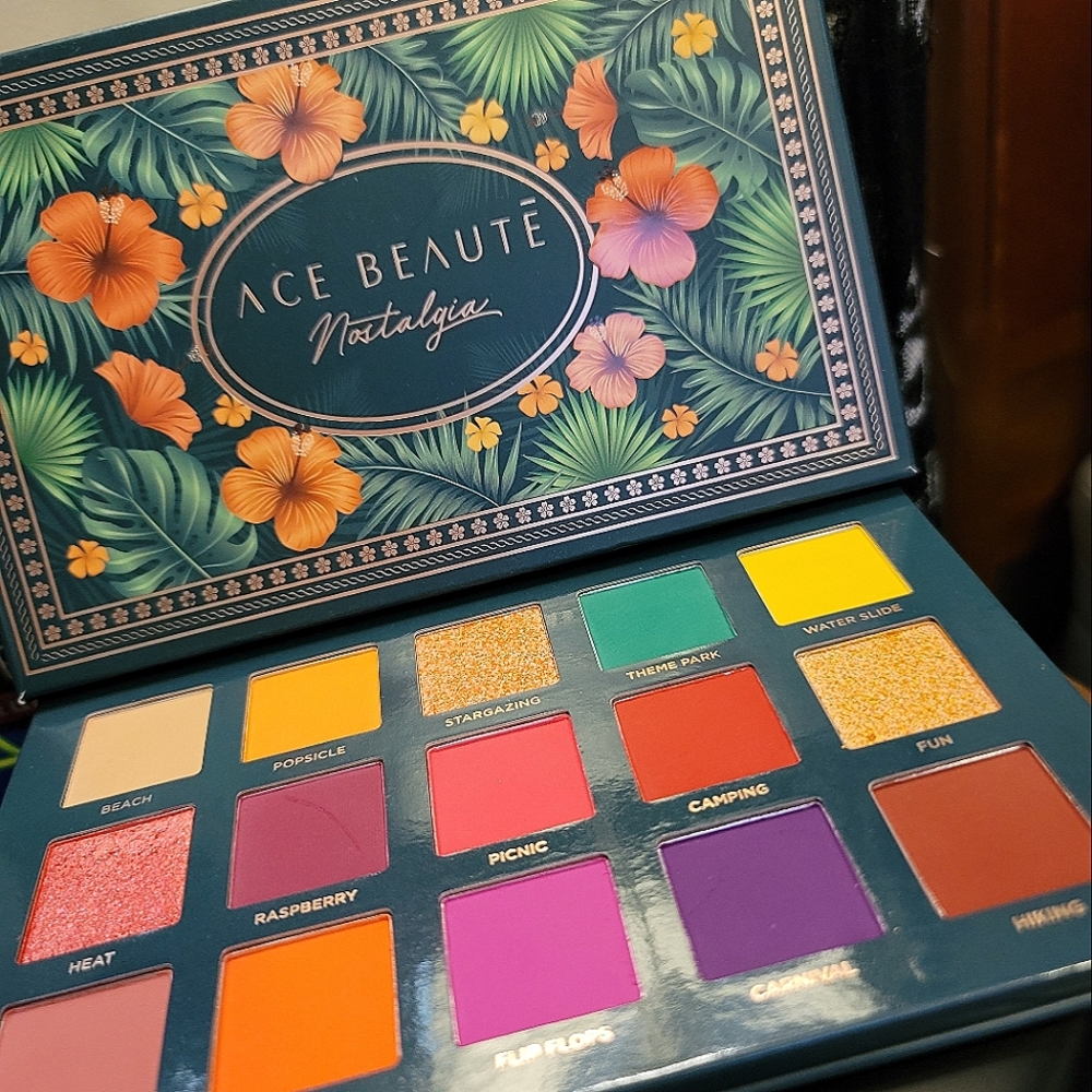 {Ace Beaute} Eye Palette, NIB